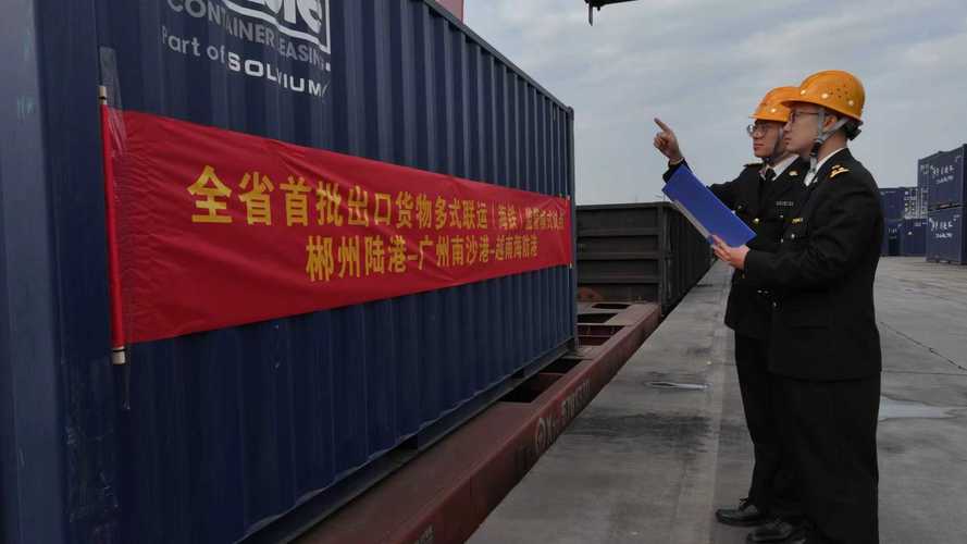 湖南落地首批海铁联运海关监管新模式货物——海关监管货物仓储服务开启内陆开放新篇章